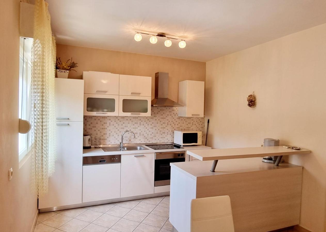 Apartman Anka Palit Exterior foto